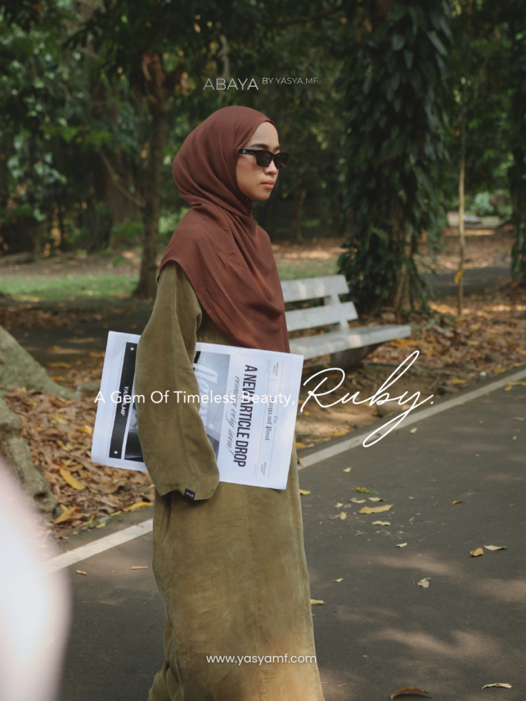 Ruby Abaya | Cupro
